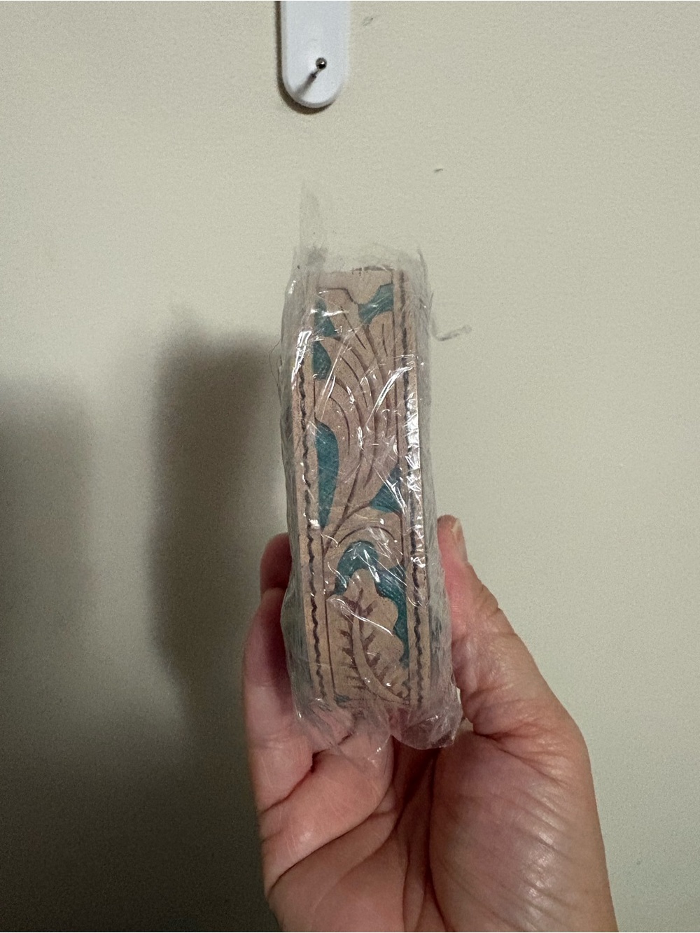 Western Floral Hand Tooled Medium Speedy - Picture 6 of 12